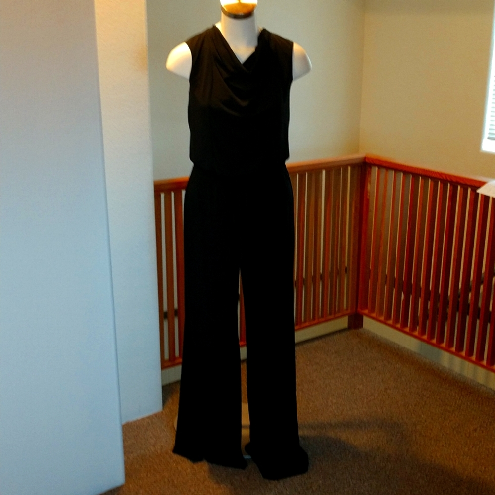 Christopher and Banks platzzo jumpsuit ( New)